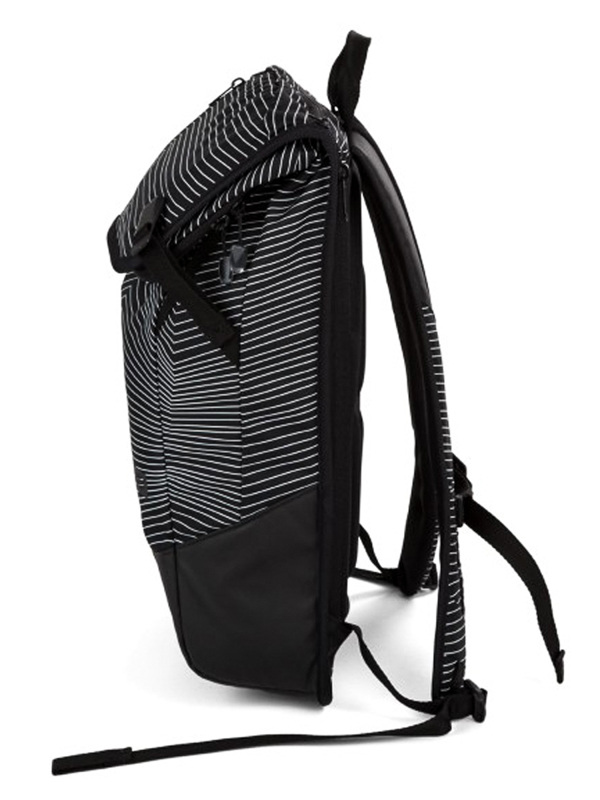 aevor daypack fineline black